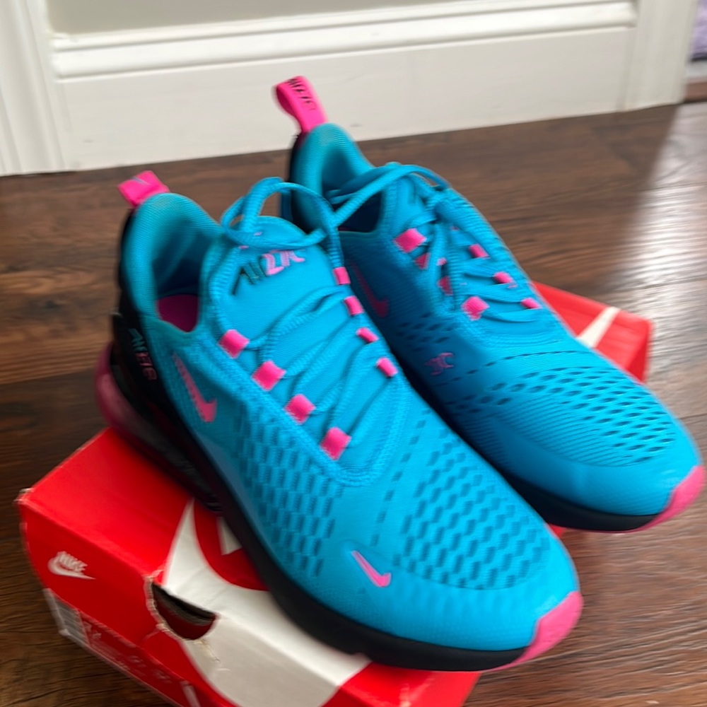 Air Max 270 Womens